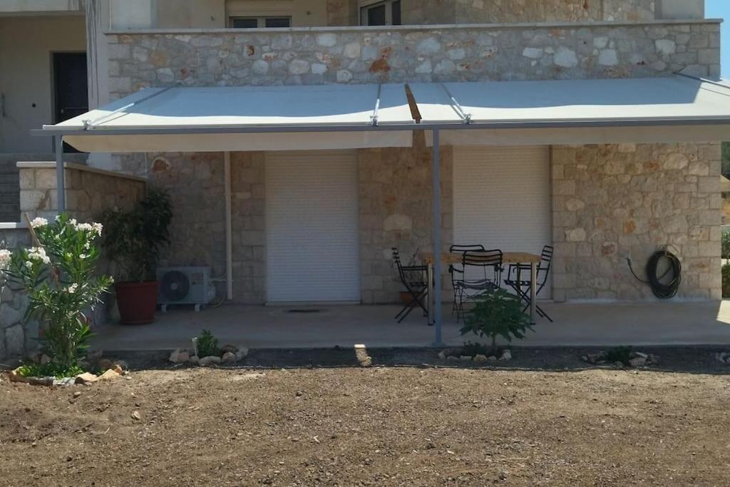 Smailis Apartment 2 Lygourio Exterior foto